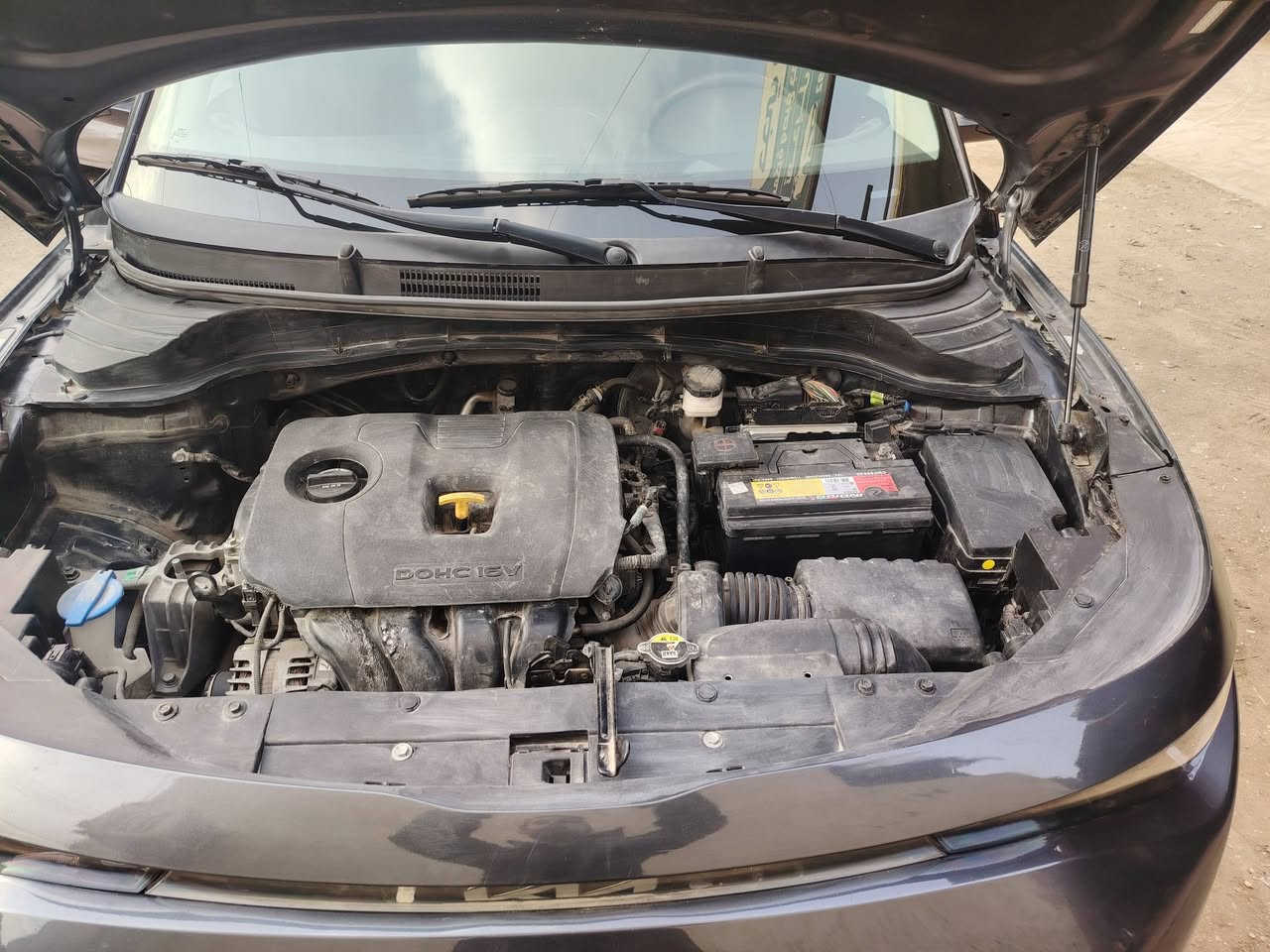 سلام عليكم صول ٢٣ وارد أمريكي حادث مبدل لغد صفحت سايق وسياره بس جاملغ مبدل صفحت سايق يعني بيه صبغ بس قطعتين بنيد وجاملغ بس رقم بغداد بسمي سعر 140 ورقه وبيه مجال.. *********** ارباك ستيرن وبرده فقط
