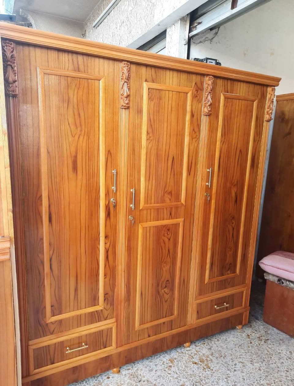 للبيع ⭕️⭕️⭕️⭕️
كناتير 2/ 3/ 4/ نقش زان صاج 5 ملم شغل ثقيل ( جديد )
العنوان. السكر. مقابل سانكو مول /ومحطة كهرباء السكر
للإستفسار اتصل📞📞 
*********** 
***********
معرض أثاث ( بشار ابو غسق )
🟢مستعدون لشراء غرف النوم والكناتير الصاج🟢
