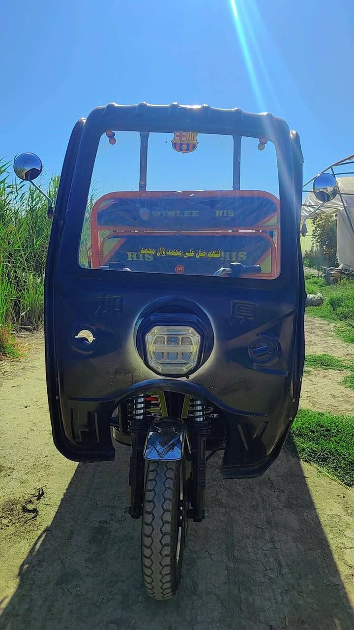 قمريه للبيع شتريتهه ب ١٣٠ وماعجبتني وريد بيعهه  كامله من كلشي ١٠٠ الف ليريدهه يراسلني مكاني ليوسفيه  خاص فقط لقمريه بس ستوته مو للبيع


**إذا كنت صاحب هذا الإعلان وتريد حذفه لأي سبب، رجاءا أرسل رسالة إلى الدعم الفني**