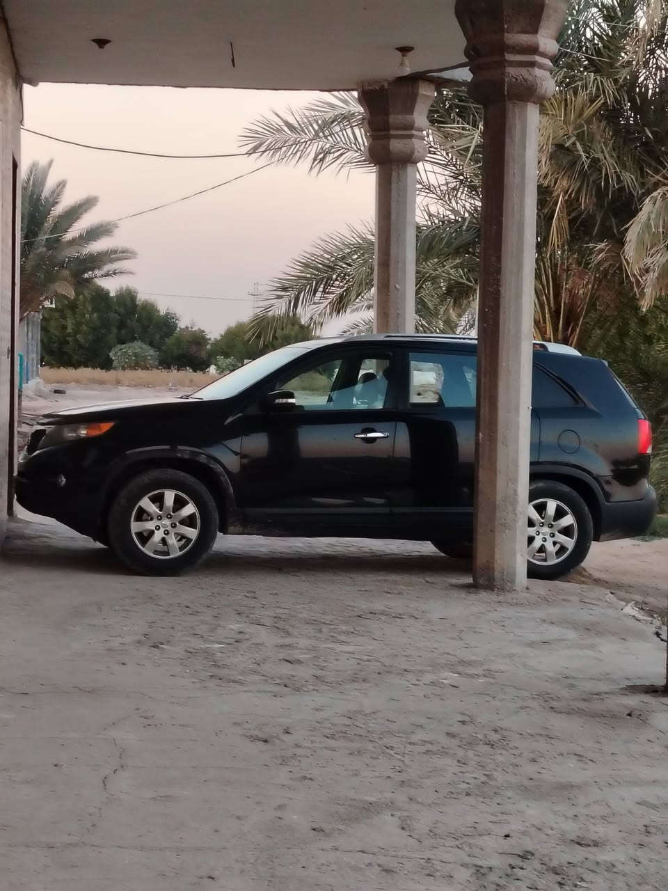 السلام عليكم سورنتو 13 رقم بغداد مداور ثاني يوم ثانويه 29 وارد امريكي ضررها قطعتين صبغ فقط باب وجملغ محرك 6 سلندر سبعه راكب تبريد 3 قطع ماشي 170 مكان السياره بابل النيل رقم الهاتف ***********
