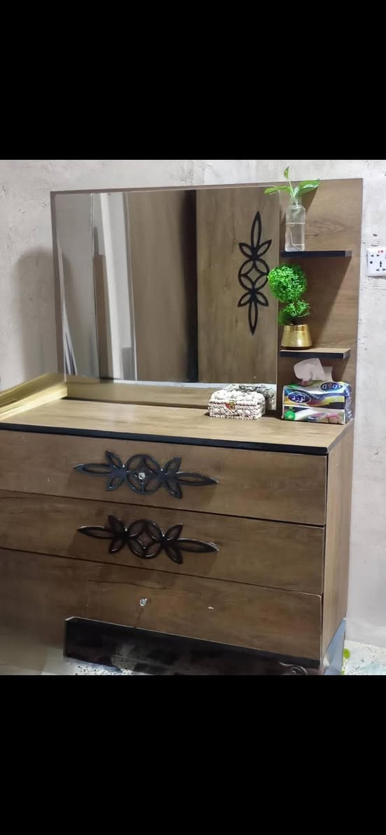 سلام عليكم غرفه البيع مكاني بغداد سعر خاص الرقم ***********
