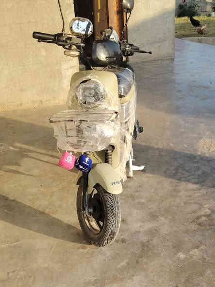 بويسكل شحن R9نضيف حيللل السعر 475

***********
