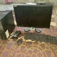 حاسبة • كمبيوتر