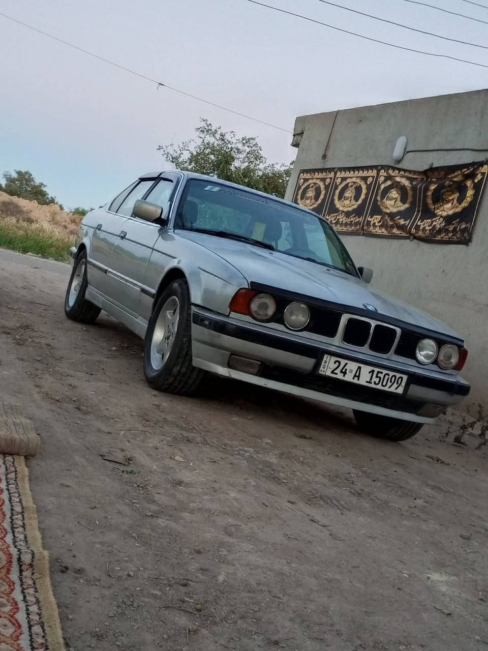 سلام عليكم  بي ام 520تك فانوس موديل 90 كير عادي بدون فتحه تجفيت كامل امس طلعته الله شاهد تخم نوزلات بلكات تخم تاير باتري كوري امش شديته كير محرك بدي كفاله رقم دهوك نكليزي مداور ثاني يوم   لون سلفر محتاج واريد ابيع السعر ٣٨وبيه مجال هاذه موسعرهه بس كودن محتاج فلوس مكاني ذي قار شطره   الشراي  فقط يتصل واني خادم ***********.     ***********
