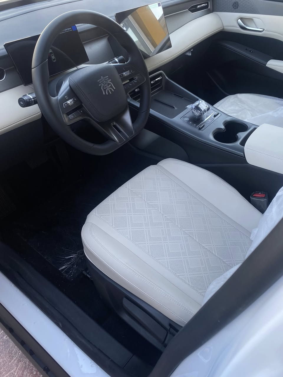 كن بلاس ٢٠٢٥
داخل ابيضّ 

العنوان / شركه الزبون / الوزيريه 

***********
