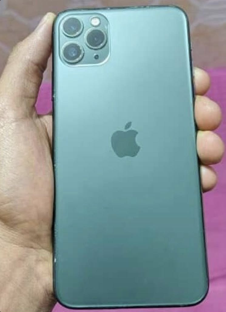 السلام عليكم 
ايفون 11برو ماكس ذاكرة جهاز٢٥٦
جهازخير من الله  الفيس ايدي يرادلة برمجة و البطارية ٦٦مايصرف شحن خير من الله والشاشة مبدلة وكالة فرع المنصور ٣خيارات 
السعر ٢٧٥ وبي مجال حك الجية 
رقم ***********
