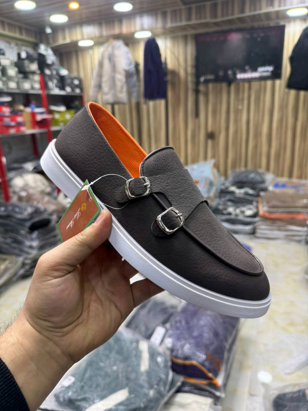 ازياء كشخة ) لا تتعب ولا تحير ويانه كلشي غير...... انسب وارخص الاسعار... يوجد توصيل جميع المحافظات.  تواصل.  #*********** العنوان #ذي قارالناصريه