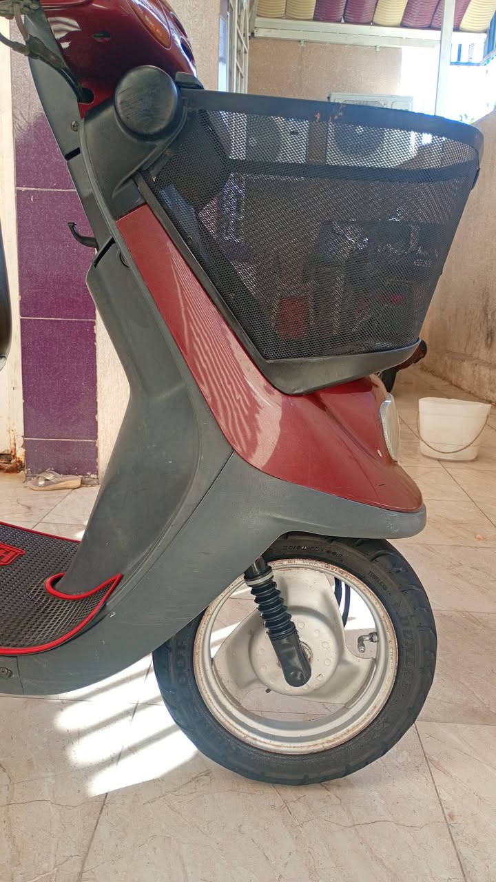 سلام عليكم دراجة للبيع مال حاوية بعدهي بملوحت الشركة برغي ما مفتوح بية دراجة مكينة خرس كهربائيات اشاير كلوب عالي ناصي هورن كولهة شغال بية دراجة مال جناي دراجة جديدة تايرات جدد مكفولة من كلشي مكان الدرجة كربلاء طريق الحر قرب جامعت اهل البيت الاسفسار 
***********
***********
ملاحضة دراجة جديدة مال حاوية
