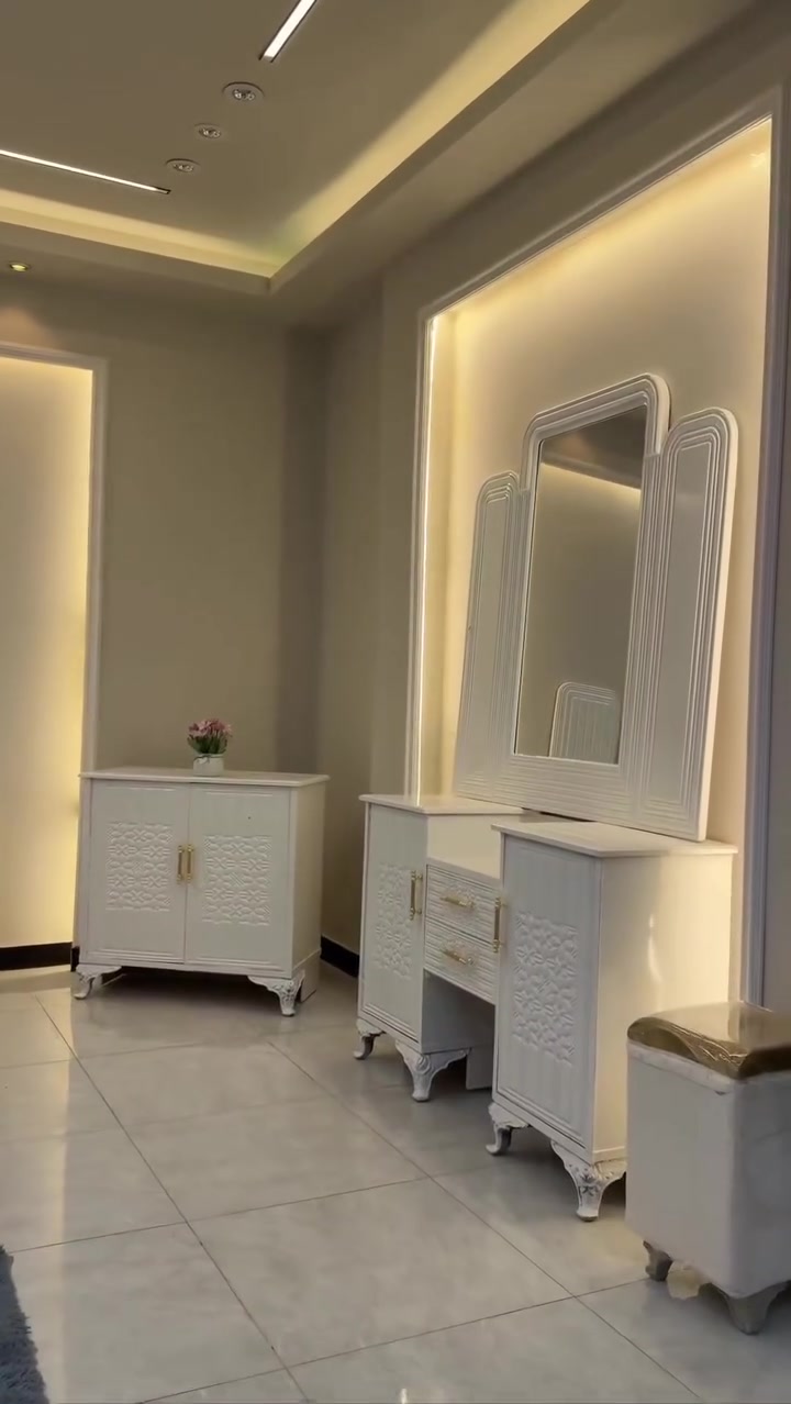 #غرف نوم عراقية.. فخامة واقتصاد تجتمع ببيتك! 🏠راسلونا  لارسال كامل تفاصيل والاسعار 
✨ أسعار تنافسية: أنسب سعر بالسوق العراقي مع إمكانية التوصيل والشد لكل المحافظات.

غرف_عراقية #نجارة_عراقية #أثاث_اقتصادي #ديكور_عراقي #غرف_نوم #صنع_في_العراق #أثاث_منزلي #تخفيضات #مودرن


**إذا كنت صاحب هذا الإعلان وتريد حذفه لأي سبب، رجاءا أرسل رسالة إلى الدعم الفني**