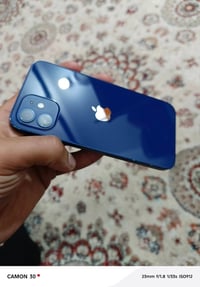 ايفون 12 عادي للبيع   الجهاز بلادي مكفول من الفتح والصيانه  بطاريته 86...