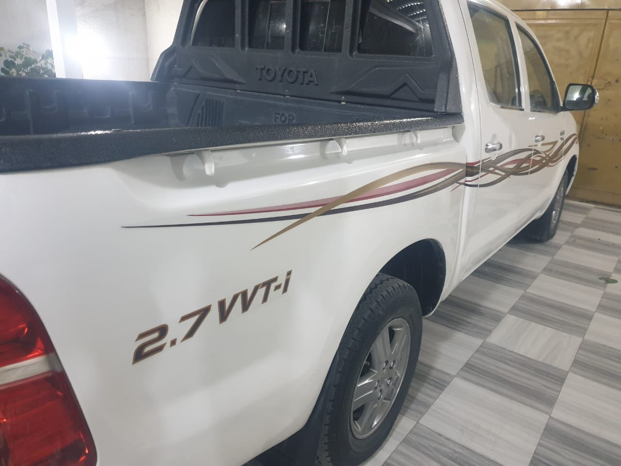 هايلوكس 2015 تماتيك كفاله عامه رقم ذي قار تحويل مباشر تخم تاير جاهزه محرك بلاد مامفتوح سونار موجود العنوان ذي قار الشطرة للاستفسار ***********
