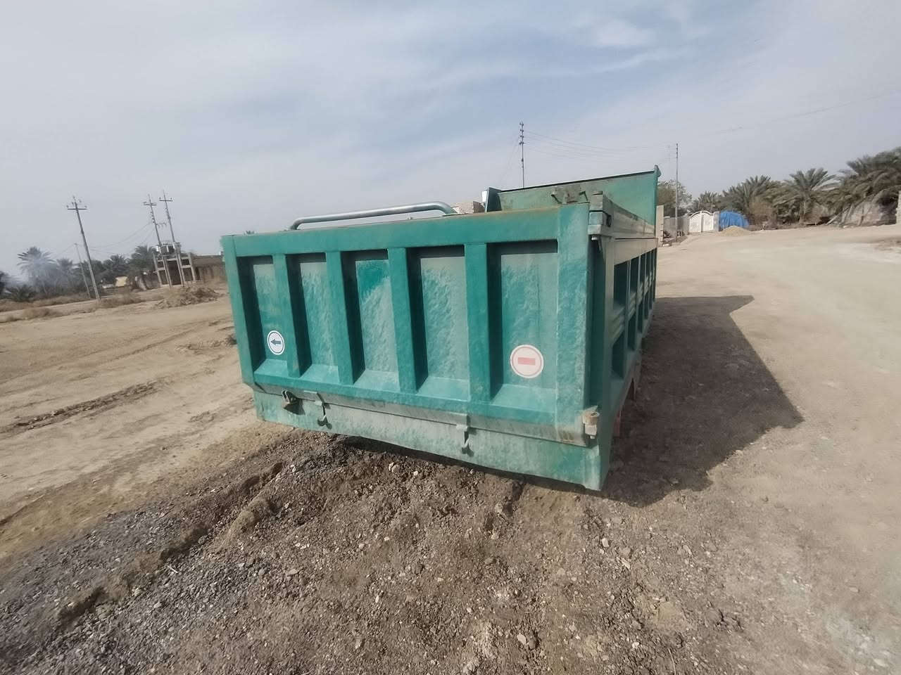 سلام عليكم بدي جديد تفصال مكفول كامل للستفسار
***********
