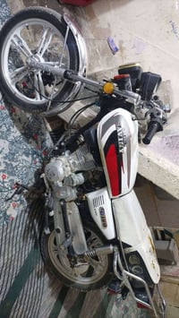 دراجه سيفان • 5 قير • ديوانيه شارع سالم