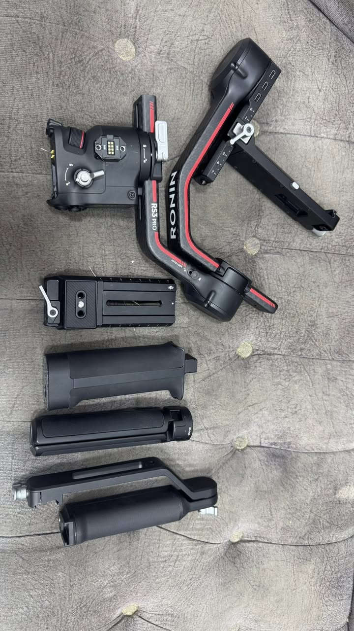 ‏ رونين
Pro كومبو للبيع إضافة 95% 100 سعر 750 موبايل ***********
