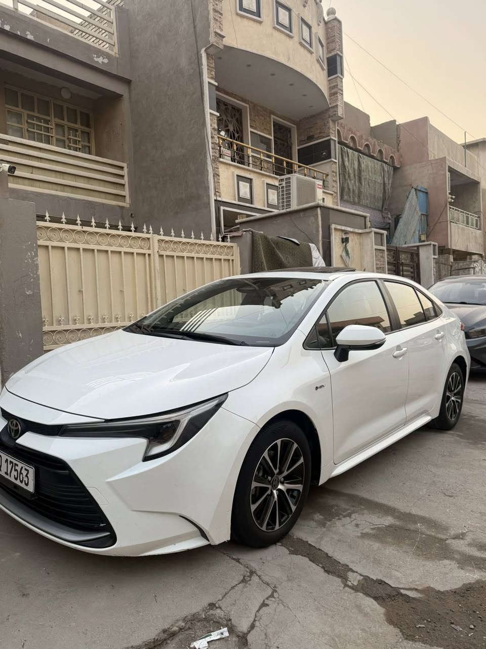 ‏سلام عليكم عندي كورلا موديل 24 ماشية 19,000 بدون ضربة مكان السيارة بغداد جميلة///***********
