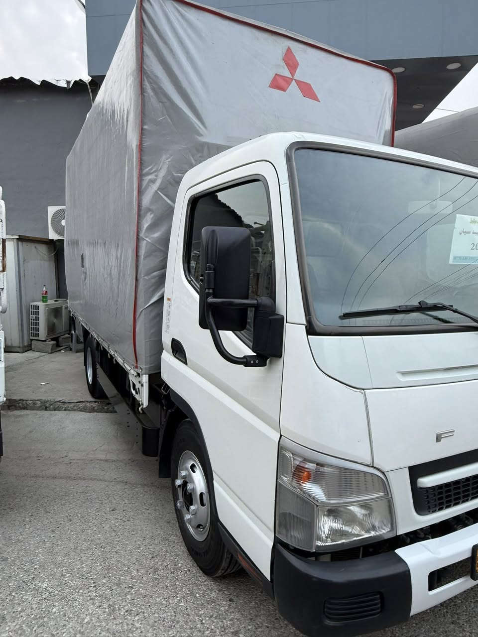 للبيع کانتر
موديل:٢٠٢٠
ماشي: ٢٠٠ الف
تانکي ١٧٠ لتر بیلادي
مکینە ما مفتوع
سياره مكفول
سنوي جدید 
رقم إنكليزي 
رقم موبایل:***********
***********
***********

اربيل شارع ١٠٠م مقابل گمارگ سيارات
شركة اسد موتورز
بي أداره حجي عبيد
