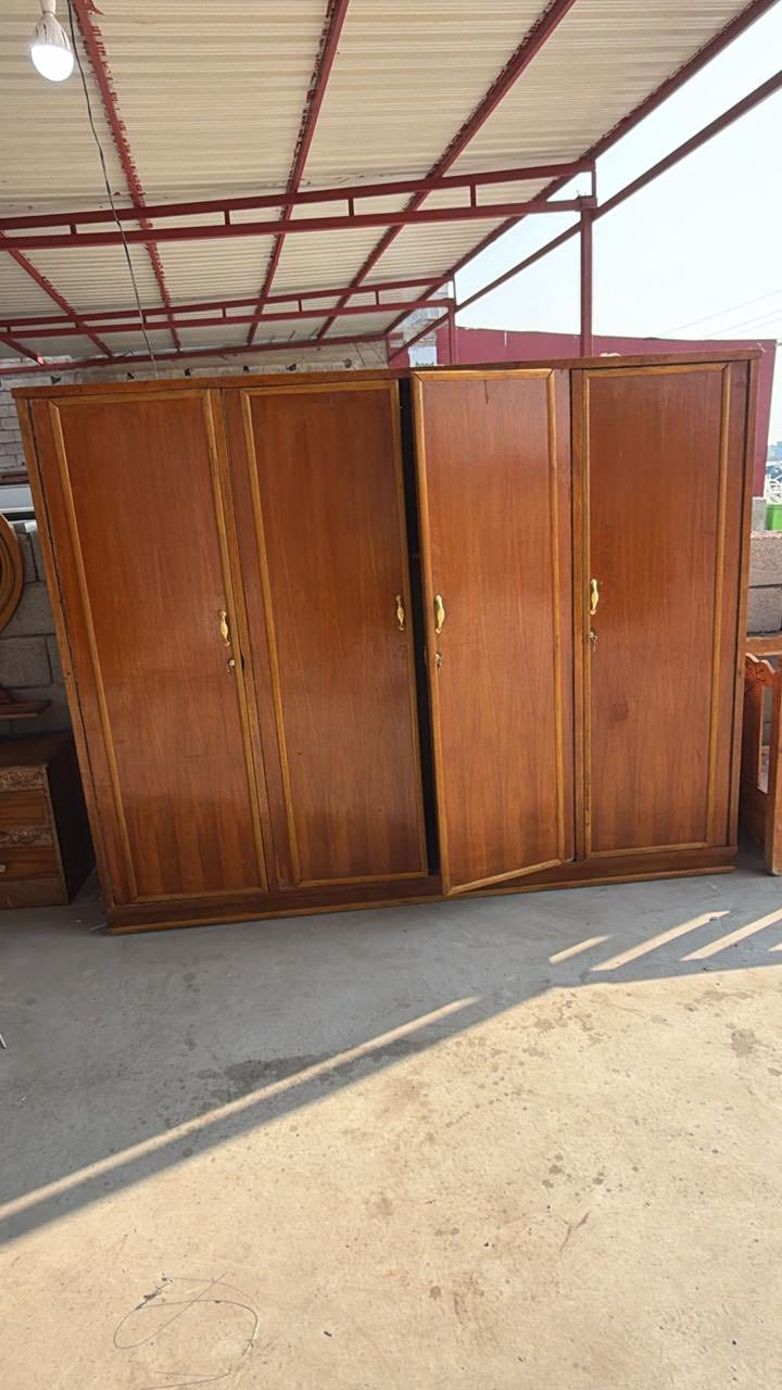 يوفر لكم مجمع العبدالله كلشي حسب الطلب وااسعار مناسبة(البالة والجديد)العنوان الحفرية الشارع العام
الاستفسار مراسلة الصفحة
الاتصال***********@إشارة
