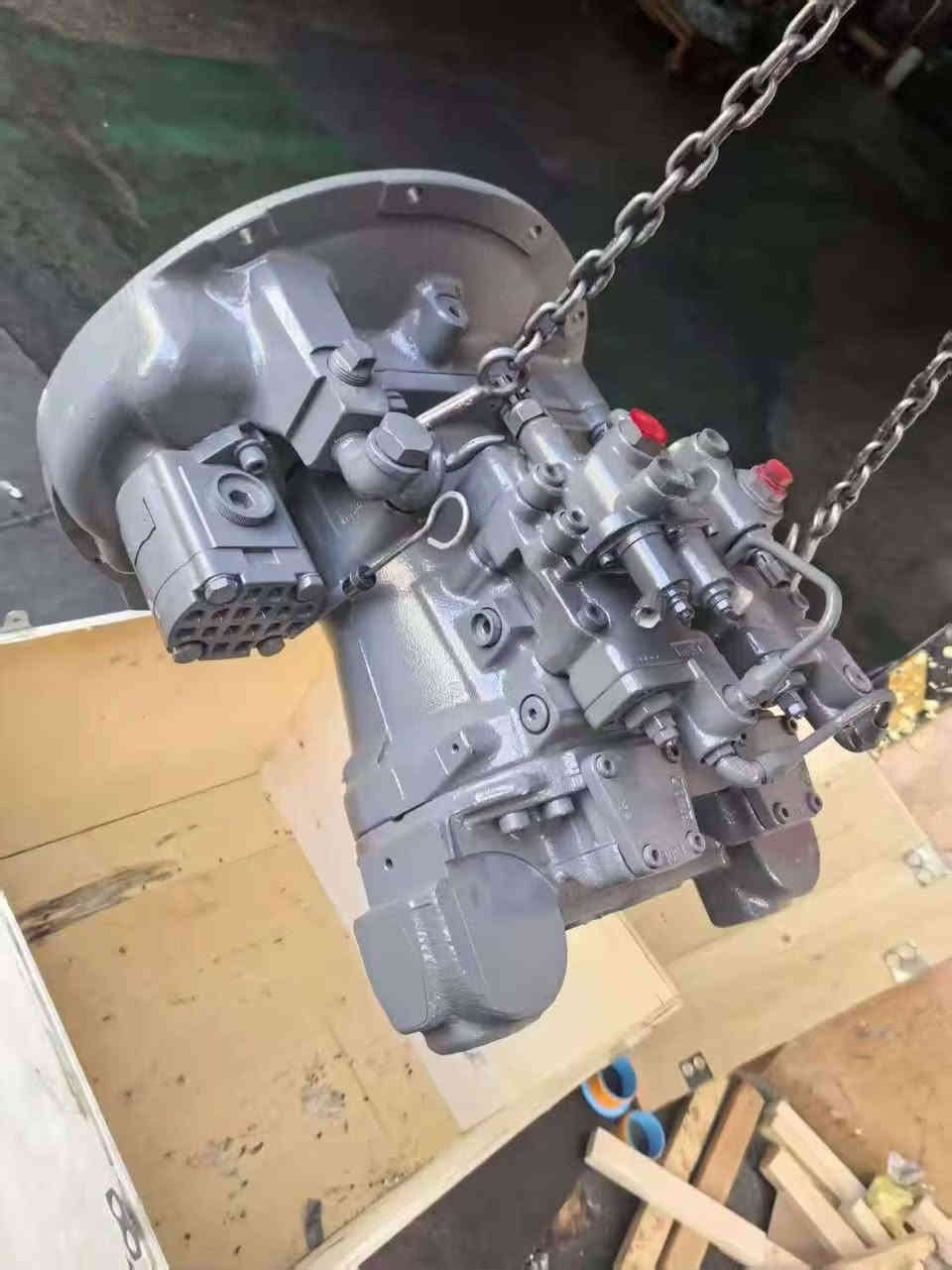 وصول مضخات الهيدروليك  جديده  هيتاشي zx200_5G zx200_1 zx200_3 كوت  الحي الصناعي واتساب ***********
