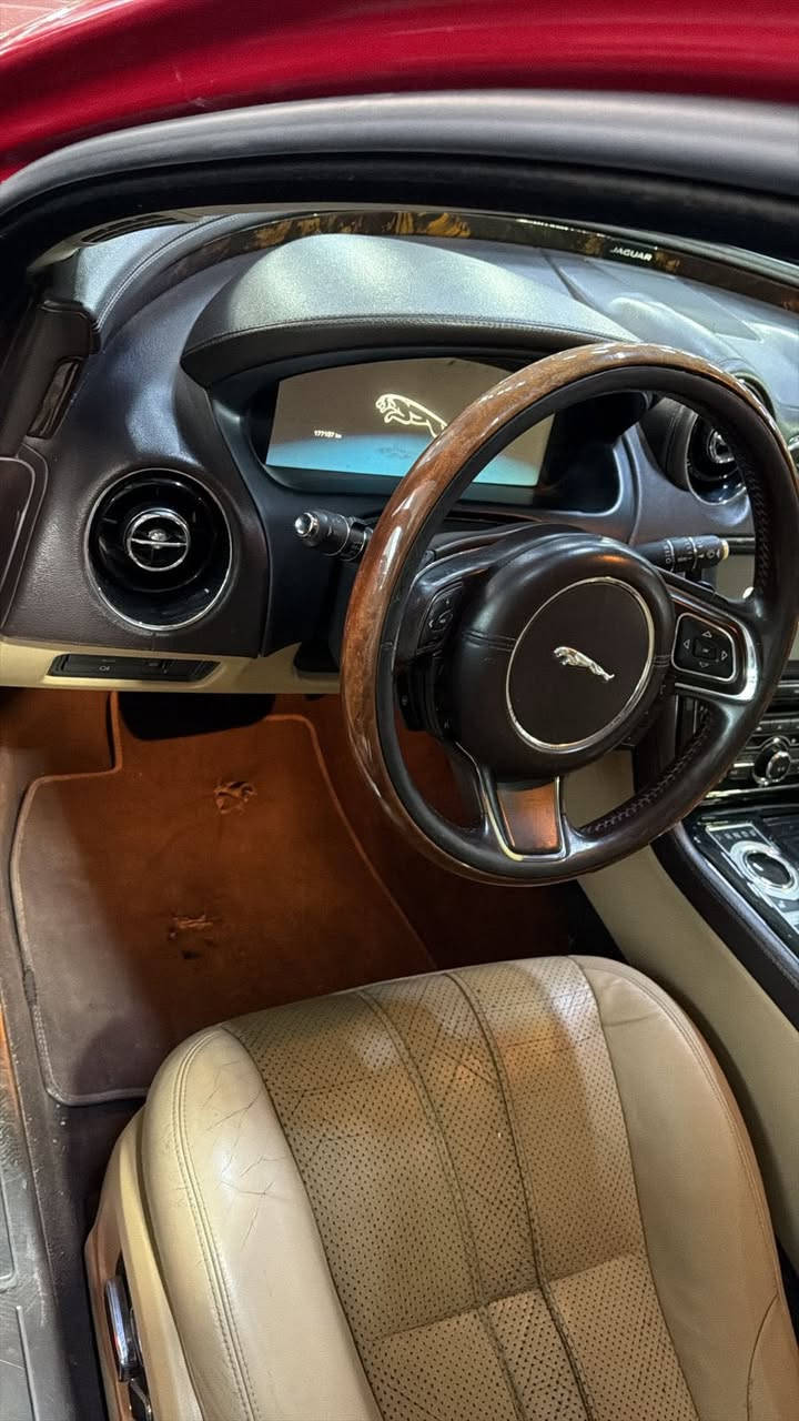 جكور
✨ للبيع سيارة بحالة ممتازة ✨
موديل 2015 خليجي 🇦🇪
صَبغ باب فقط، الباقي وكالة
المكينة والكير شرط 👌
فحص كامل بدون مشاكل
سعرها مناسب وقابل للتفاوض للجادين

🚗 اللي حاب يستفسر أو يعرض سيارته عدنا، يتفضل خاص
📞 ***********

حياكم الله
