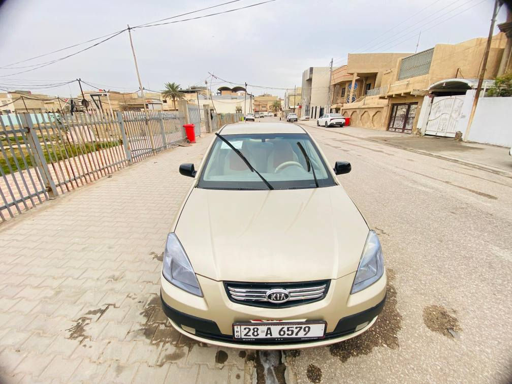 اللهم  صلي على محمد وآل محمد
سياره ريو نجف 2006
السياره 1600 اصل
مصبوغه عام وبيه جاملغ امبدل
سياره بسمي امداور ثاني يوم
متواجد على هاذه وتساب
رقم الموبايل ***********
سكن نجف
السعر 72 وبيه مجال للشراي النجف, العراق
