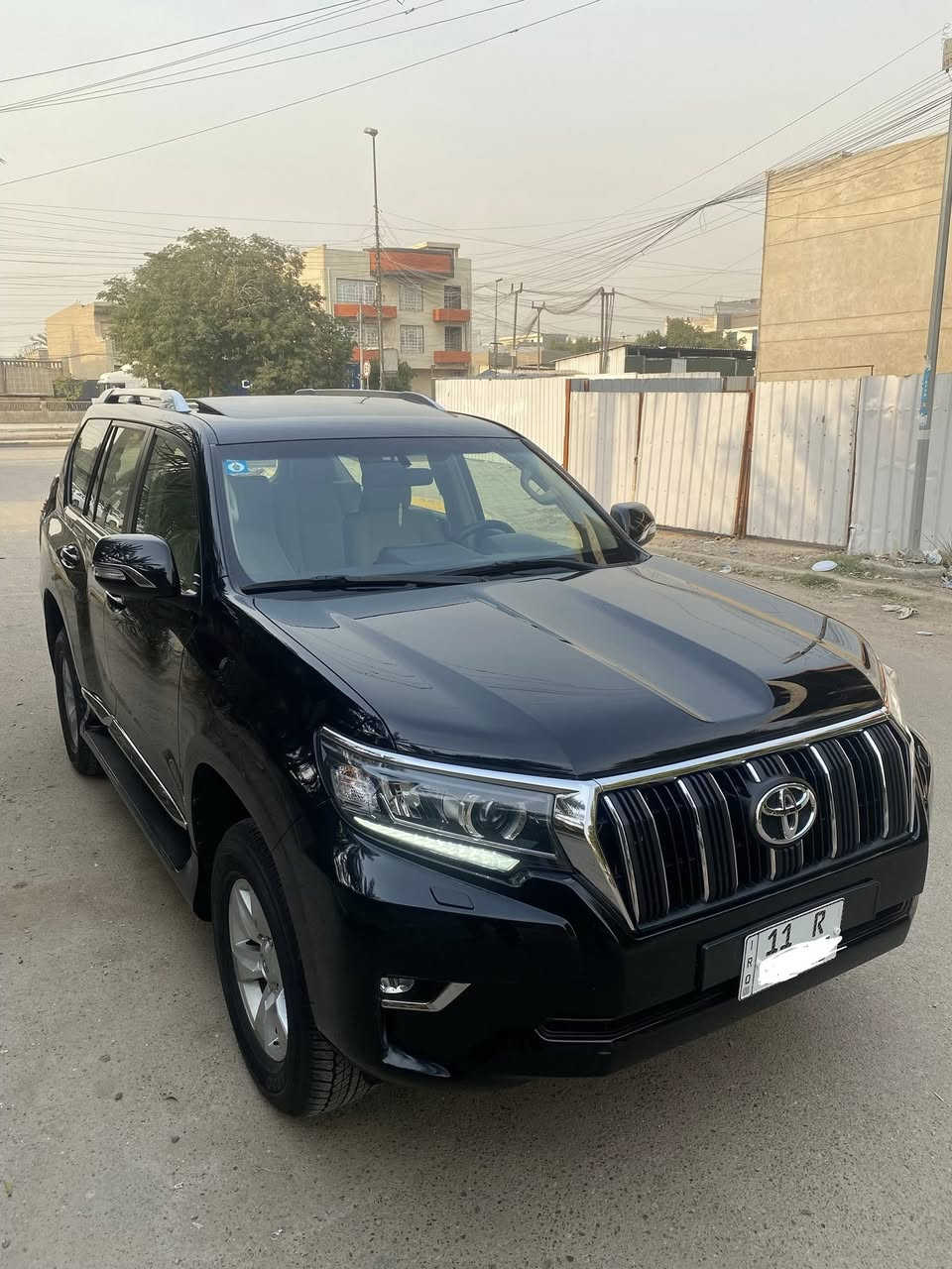 برادو 2018 شركة ساز فول مواصفات TXS جديدة ومكفولة كفالة عامة ع وضع الشركة للبيع
السيارة كفالة عامة من كلشي حتى من الرصعة مكفولة ماشية 74000 كم حقيقي وع ايدي من الزيرو
رقم بغداد الجديد باسمي وهزة جديدة وسنوية لحد 2031
تخم تاير ياباني اصلي جديد وباتري جديد ودهن وفلاتر جدد ربع دينار متصرف عليها

مكان السيارة بغداد شارع فلسطين

رقم تليفون *********** وبي واتساب
