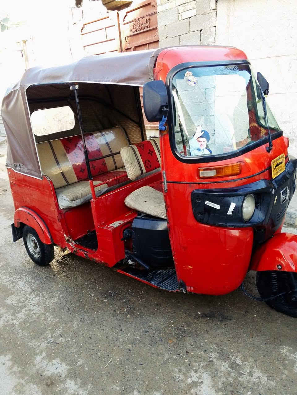 تكتك للبيع مديل ٢٠١٨ شهر ١١ اوراق اصلية شرط الرقم مكينة مكفولة تنقيص وتبخير كير اكسل كلجات مكفولة كهربائيات شغالة السعر ٣٣٠٠ للاتصال على ***********
