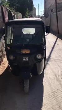 تكتك للبيع ٢٠١٧محدثه ٢٠٢١. محرك توني مجفته  سعر ٣ونص ك وبيه مجال 07834...