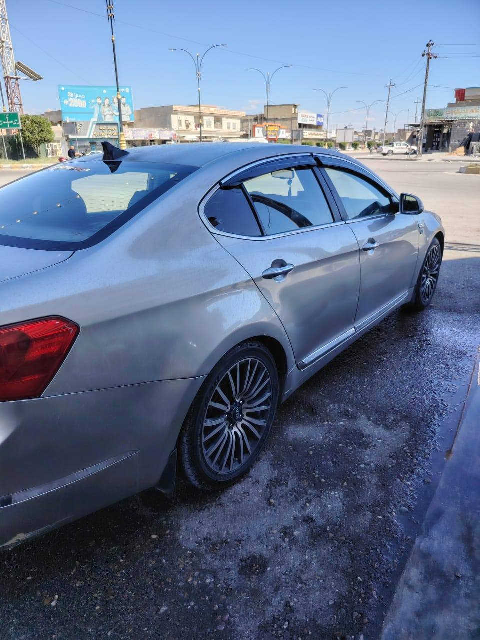 السلام عليكم.
كادنزا للبيع 2010. مصبوغه حزام إثر جراد بدون ضربه. ضربتها بالجاملغ الخلفي مال الشركه ضربه خفيفه. والسيارة كدامكم نضيفه كلش. سياره باسمي تحويل مباشر. وداخله هزه. وبالتحويل بدون هزه كبل تحويل مباشرةً. ورقم انكليزي مميز. سياره تخم تاير. وتخم ويل كب. ضمان محرك وكير. وهذا الكشر كدامك كلش نضيفه السياره. كشنات جلد كهربائية. تدفئه وتبريد بالكشن.. كاميرا اماميه وخلفيه. محرك 6..
 المكان الأنبار الفلوجه..
سعر السياره 95 وبيها مجال قليللل.
للاستفسار ***********
اتصل وتدلل ..**غير متواجد ع فيس بوك
