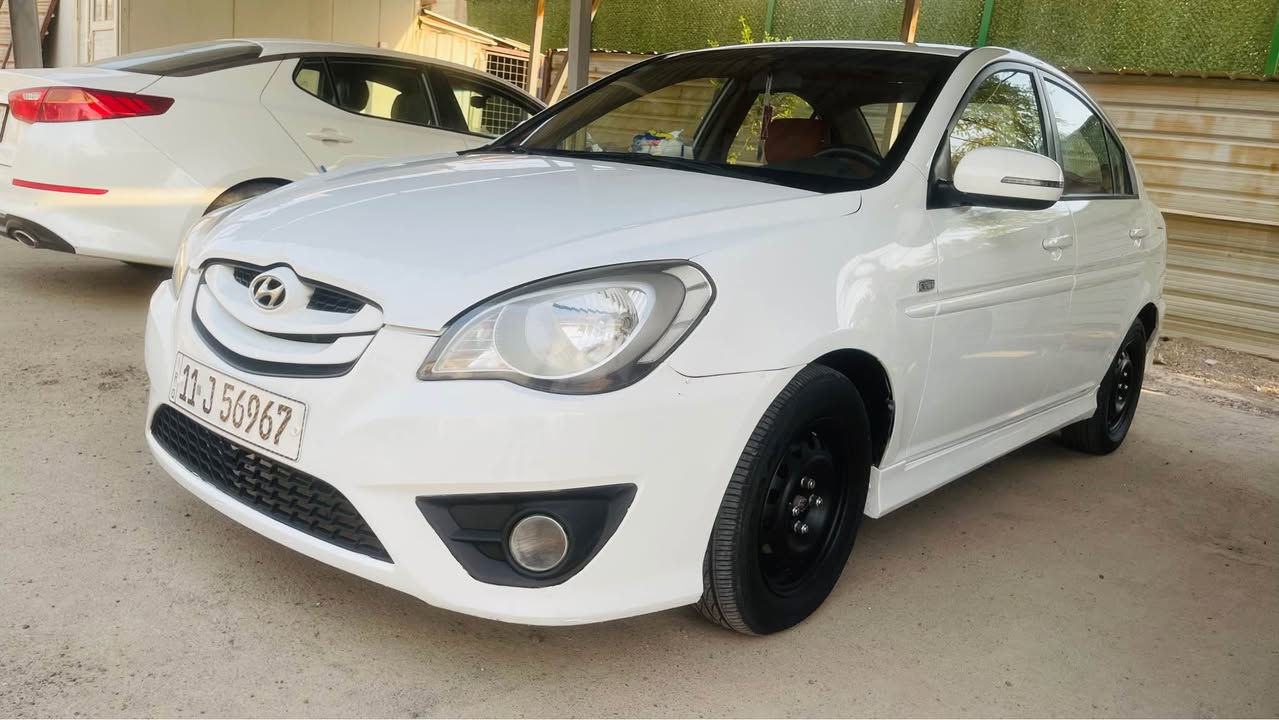 مواصفاتها معروفه

محرك 1600cc المرغوب 

فتحة 

اشاير بالمري

رقم انكليزي بأسمي تحويل ثاني يوم 

ضفتلكم سونارها 
مكاني بغداد الدورة 

سعرها 92 وبيها مجال الشراي خلي يتصل ويدلل

*********** بغداد, العراق
