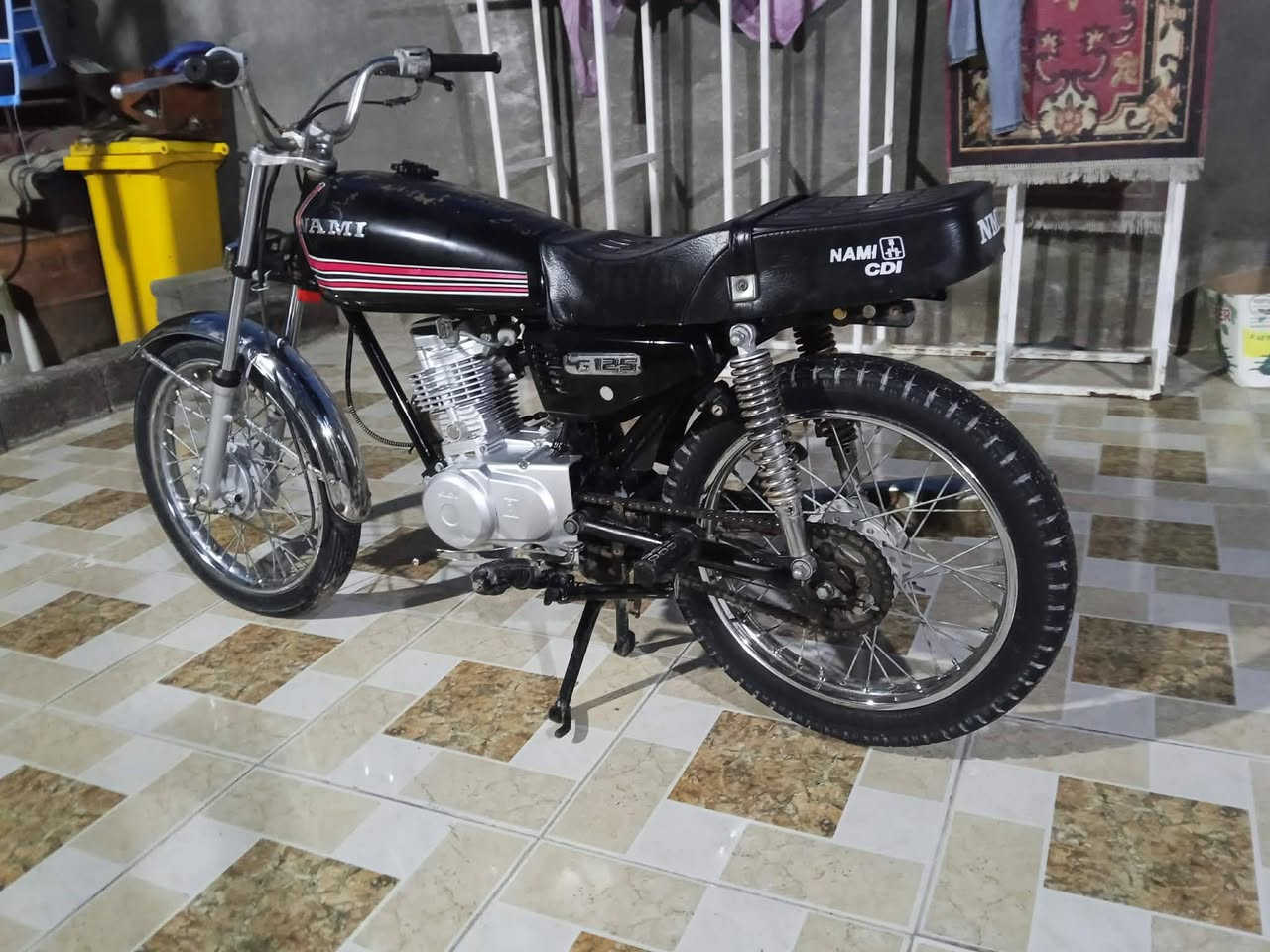 سلام عليكم ايراني نامه شلامجه ما مفتوحة دراجه صاروخ🚀 ادوات مكفوله من السرقه لسعر ٤٧٥وبيه مجال مكاني بصرة القبله***********
