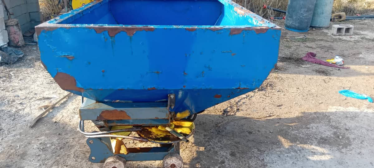 ناثره للبيع نضيفه اتصل***********
