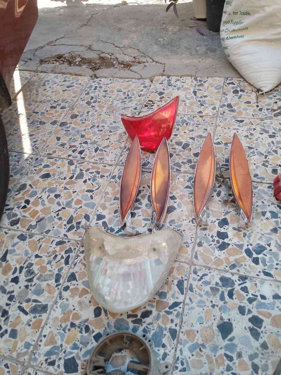 سلام عليكم 
غراض تفصيخ عدله 
كور بي ولفات جدد وكراين جديد بس متروك صار وصخ 
دبل خلفي جيسو بس طاك الوي مالته 
مازده بك لايت اشاير سوبايه مال سكنس ضالنصه اف ام سلف 55 ما مشتغل بعده جديد فج بلادي قباقه هندر الأحمر كلشي ما بي بس مكصوص وثاني يخرط ويل خلفي 
الغراض كبالك شنو يفيدك داخل خاص أسعارهن مناسبه مكاني بغداد تقاطع درويش توصيل ماكو ***********
