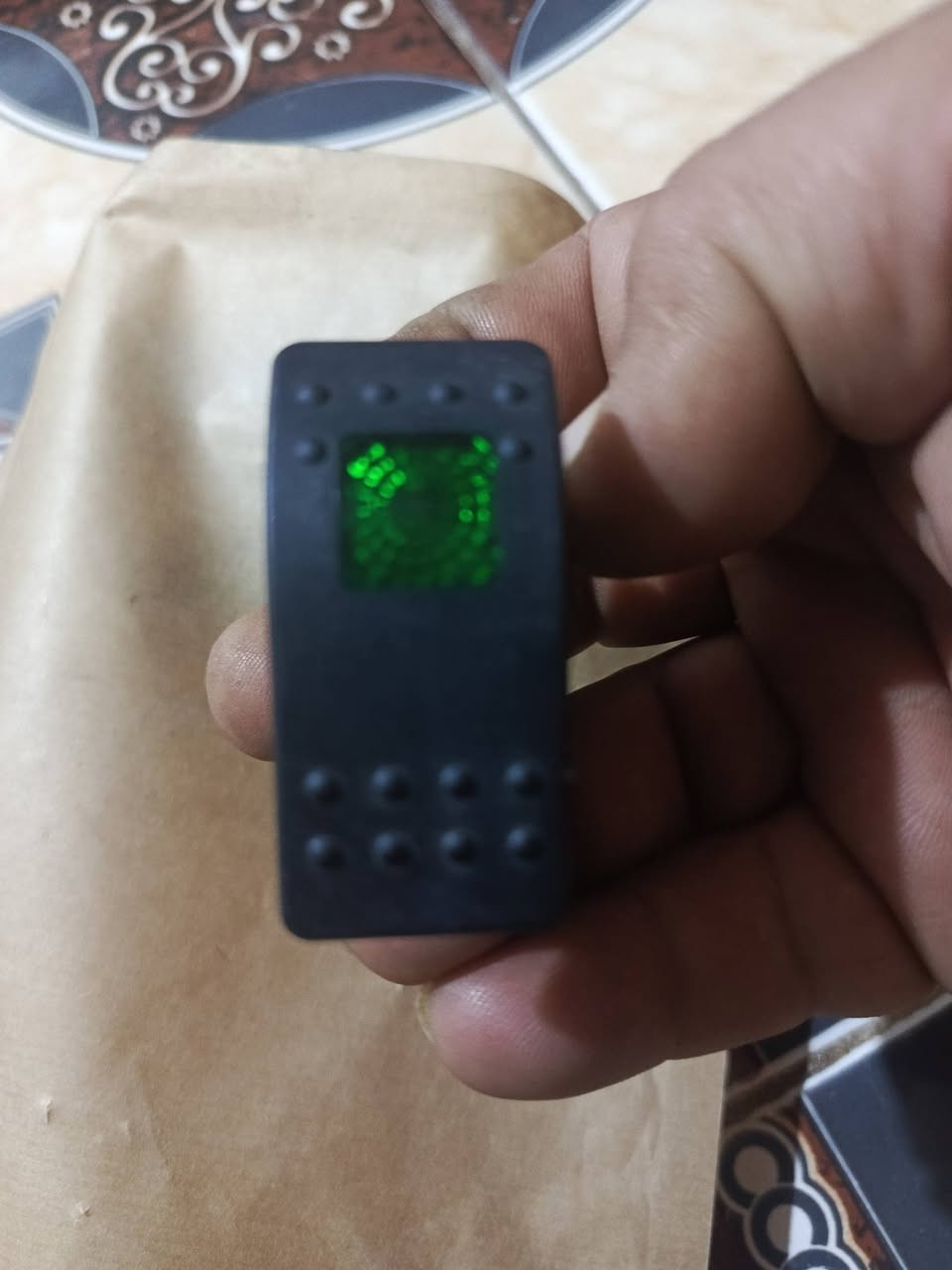 دكم بورد الزورق ووتر بروف وبألوان متعدده غير لموجود بلسوق سعر الدكمه 6000الاف


**إذا كنت صاحب هذا الإعلان وتريد حذفه لأي سبب، رجاءا أرسل رسالة إلى الدعم الفني**