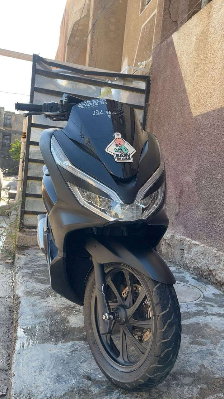 سلام عليكم....
دراجة (PSX)...(جيل الثالث بصمه)  
🛵للبيع  السعر 14 وبيها مجال 
دراجة شلعه معدل كهربائيات كلهه شغاله 
دراجة جديده  بلادية
أي نقص مابيهة
جيب فيتر وتعال افحص
العنوان بغداد الشعب الاستفسار على الواتساب 📞 ***********
