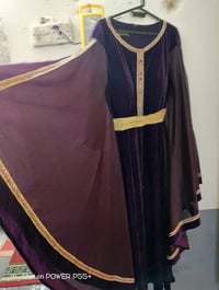 ملابس • مقاس ٤٠