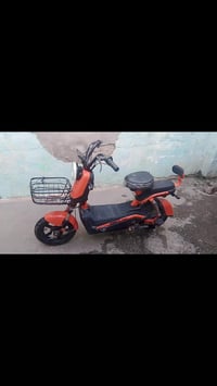 ماطور شحن للبيع الماطور يحتاج بطاريتن بس اني ابيع بدون بطاريات سعر 80 ...