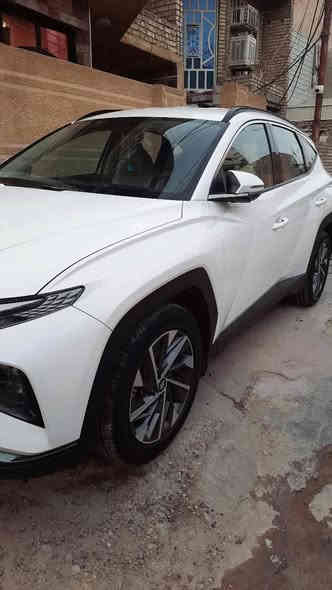 مواصفات
داخل ابيض 
بصمه 
شاشة 
حساس امامي خلفي 
لد مانع انزلاق 
٣ انظمة قياده 
ترحيب 
تشغيل عن بعد 
مكينة ٢٠٠٠ دوش 
شاشة ديجتل 
قطعتين تبريد 
سبيرها منازل 

السيارة لا صبغ ولا بارد

مكان السياره بغداد 
السعر 22 ونص بيهه مجال
الاستفسار رقم ***********
