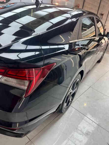 السلام عليكم

هيونداي إلنترا 2023 هايبرد ليمتد – وارد أمريكي

Hyundai Elantra Hybrid 2023 Limited

الممشى: 44.000 miles 

الضرر: تبديل دعامية بلادية فقط بدون اي تعديل 
صورة الحادث مرفقة

المواصفات الكاملة

• دواخل لونين 

 • شاشة كبيرة

• كشنات جلد لونين

 • كشنات كهرباء

 • كشنات تدفئة وتبريد

 • ويل كب

 • شحن وايرليس

 • صندوق كهرباء

 • لايتات زينون ٣ عدسات بلادي

 • بكلايت LED

 • حساسات أمامي وخلفي

 • لَدّات دشبول بلادي اكثر من 70 لون

 • سستم سماعات Bose

 • تشغيل عن بعد

 • رادار أمامي وخلفي

 • إشارة ترحيب

 • بصمة أبواب وبصمة تشغيل

 • مانع انزلاق

 • 3 أنظمة قيادة

 • سايد بريك كهربائي

 • شاشة متصلة

 • تثبيت مسار

 • تبريد بيانو

 • خزن كشن

 • فل مواصفات جاهزة فحص

العنوان : بغداد المنصور

السعر التواصل خاص او اتصال:

📞 ***********

#سيارات
#هيونداي
#هايبرد
#النترا
#سيارة
#بيع
#للبيع
