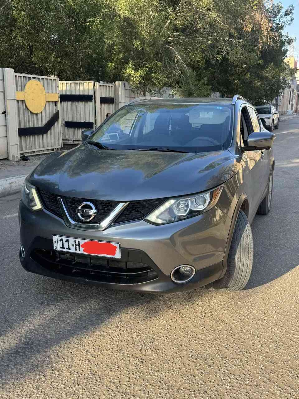 نيسان روج 2017 كلين بدون لا ضربه لا صبغ ولا تبديل مكينه كير مكفولات فوول مواصفات خنك كشنات كهرباء تدفئه تبريد ستيرن تدفئه تبريد سياقه ذاتيه رادارات خمس كامرات بصمه رقم بغداد باسمي 141$ مكاني كربلاء 
***********
