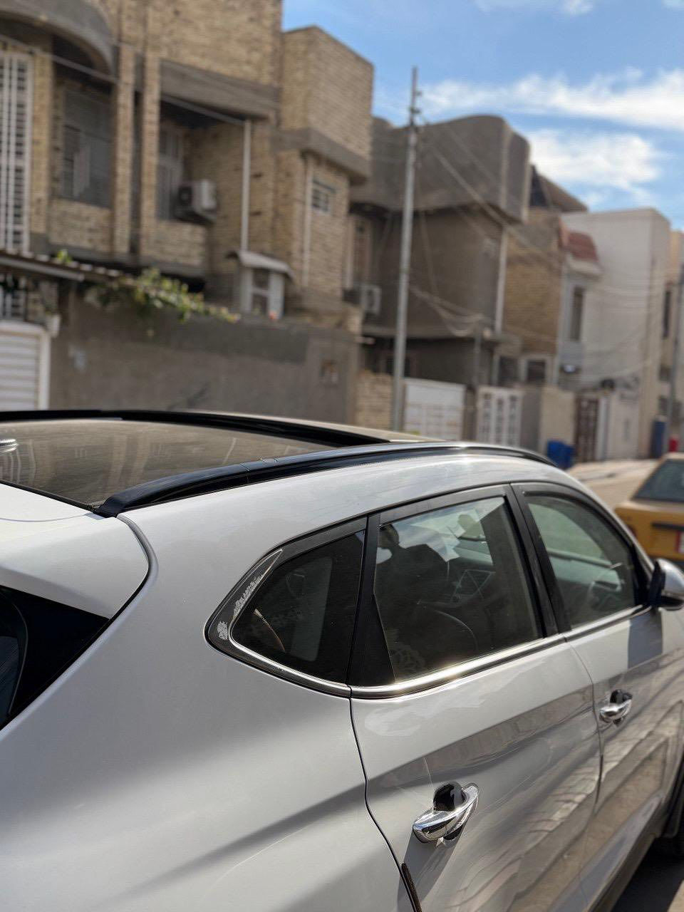 سلام عليكم توسان موديل 18 فوول
السياره اعلى فئه بموديلها 

مكفوله من الصبغ بيها فقط مكانات بارد 

مكان السياره كربلاء 

السعر 195 بيها مجال 

للاستفسار ***********
