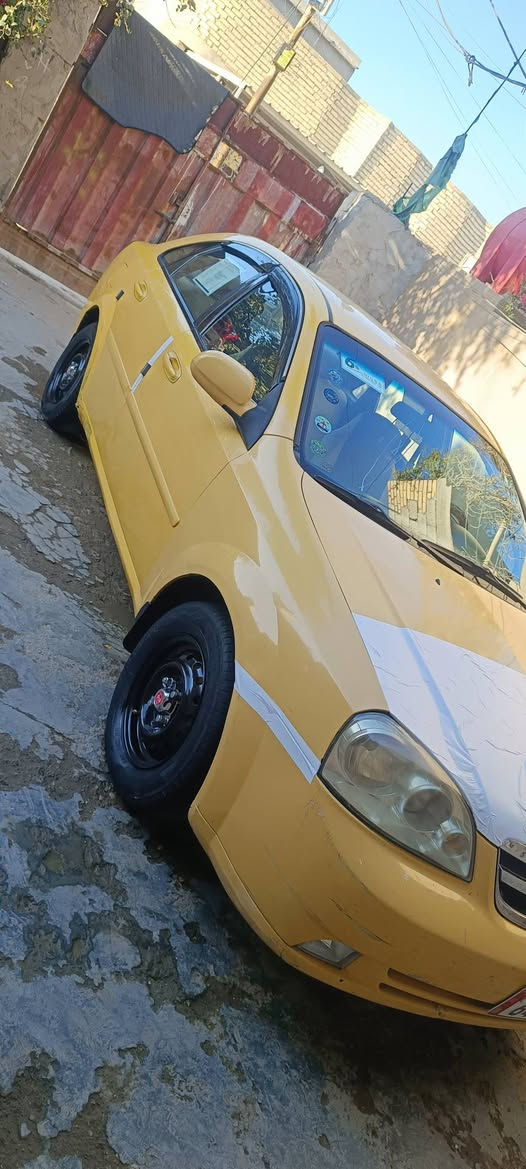 السلام عليكم اوبترا مديل 12 رقم بغداد نكليزي تحويل مباشر مصفره وكامله  
محرك وكير وتبريد وصدر وتاير كله جديد 
مكاني بغداد المعامل الحسنيه. سعر 60   

***********
