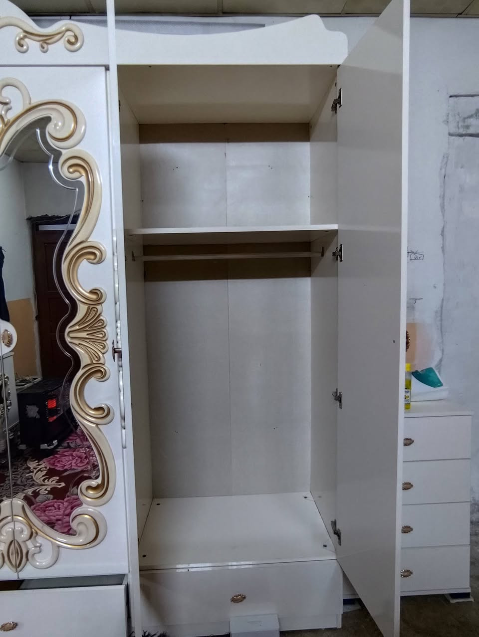 غرفه نوم تركيه 9 قطع معها دوشك للبيع مستعجل 

نضافه 80 بالميه كدام العين 

سعره 425 وبي مجال 

شراي تعال خاص


**إذا كنت صاحب هذا الإعلان وتريد حذفه لأي سبب، رجاءا أرسل رسالة إلى الدعم الفني**