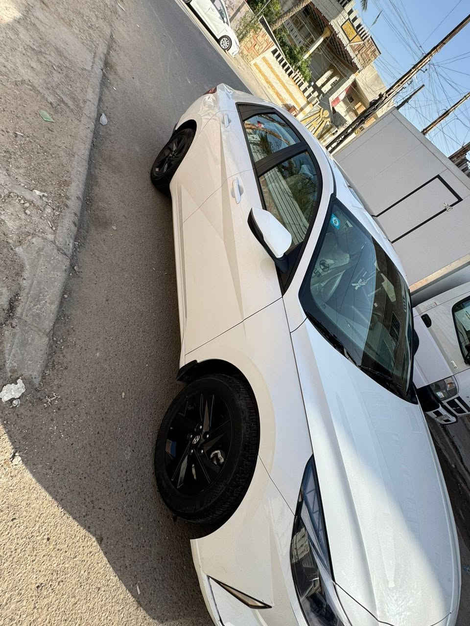 السلام عليكم النترا موديل 23 بغداد 
  السياره جديده بدون صبغ ماشيه 33 ألف 
 السياره خليج  محرك 1600
 العنوان بغداد جميلة السعر 153 ورقة وبيه مجال بسيط 
    ***********
