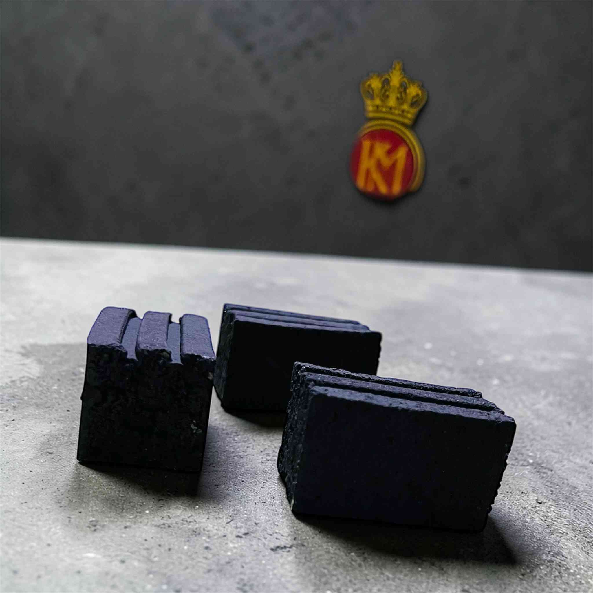 فحم km و E.T.C
سلام عليكم
فحم اندنوسي جديد (KM ,E.T.C )
متوفر بكميات مفتوحه
والاشتعال خير من الله سريع 
عمر الفحم 60 دقيقه 
رماد قليل
احجام مختلفه 
التوصل والاتصال على الرقم
***********
توصيل داخل وخارج بغداد
