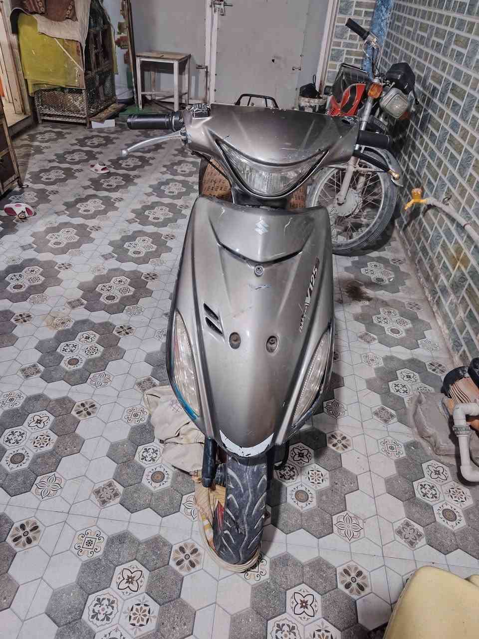 السلام عليكم دراجه للبيع
واي استفسار اتصل على ***********
