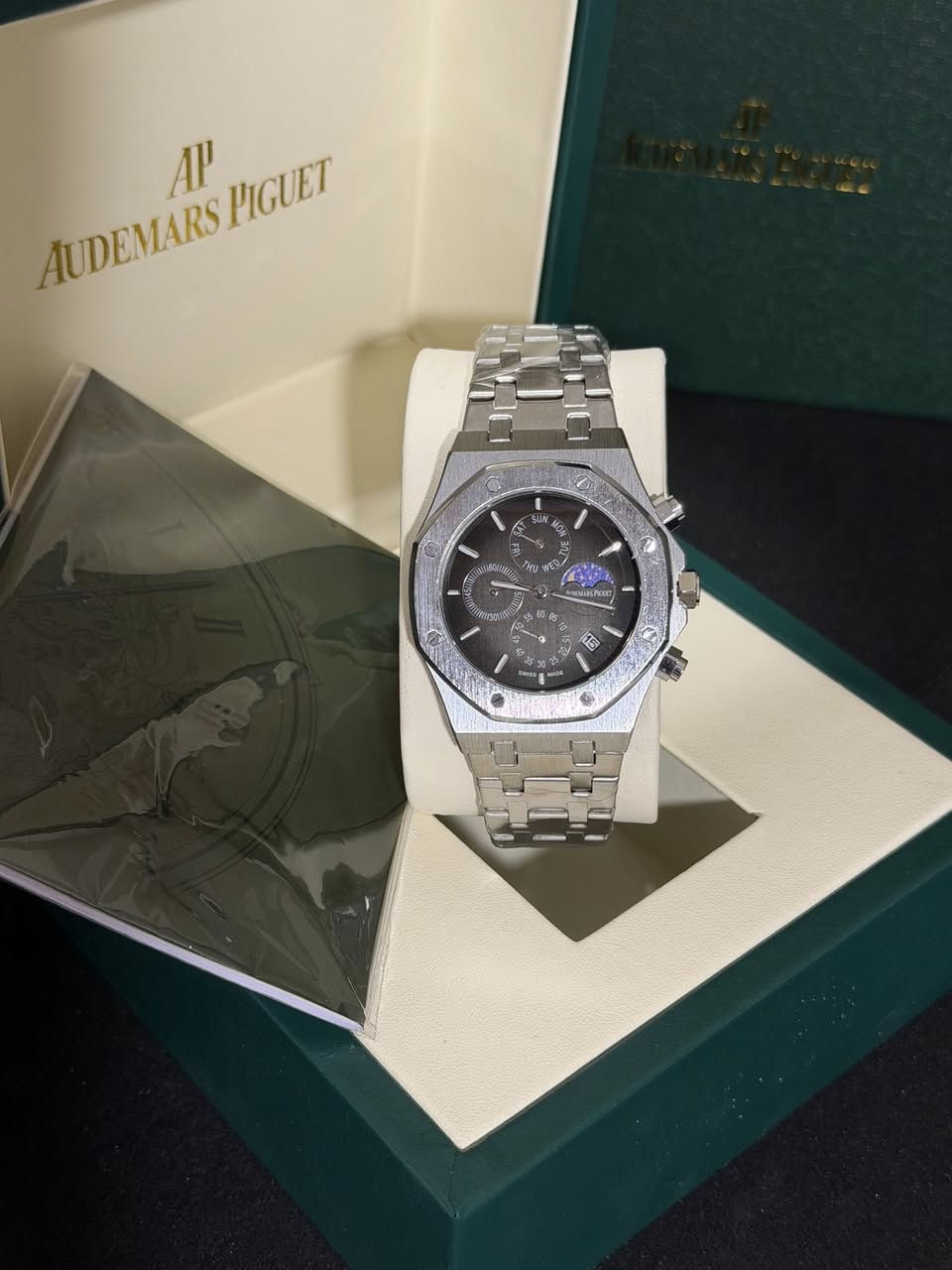 ساعة ماركة AP وياها جميع ملحقاتها الأصليه حط سعر وبلعافية


**إذا كنت صاحب هذا الإعلان وتريد حذفه لأي سبب، رجاءا أرسل رسالة إلى الدعم الفني**