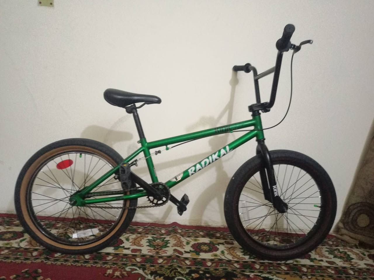 السلام عليكم
للبيع
***********
