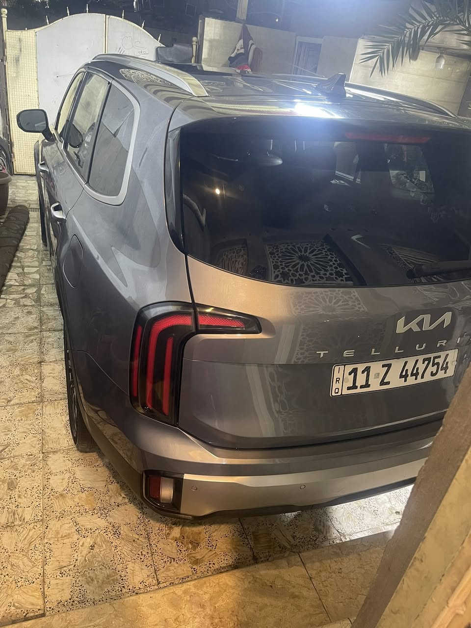 ياالله
السلام عليكم كيا تلورايد 2023 Sx وارد امريكي

Kia Telluride SX 2023 3.8L

المسافه المقطوعه :15 الف 

          حجم المكينه : 3800    V6

           حالة الايرباك :دركه ودشبول 
الضرر  جاملق جهت اليسار مبدل بلاد وبنيد مبدل بلادي مو تجاريات يعني بيه صبغ 3 قطع بالصور

   

#الموصفات 

1. شاشه 

2. كامرا

3.لايتات لد

4. بصمه 

5. كشنات جلد 

6. هندبريك بصمه 

7. رادار تحديد مسار

8. رادارات 360

9.تو ويل 

10. اوتو ستوب

11. حساسات خلفي امامي

12.اوتو هولد 

13. اشاير بالمري 

14.بكلايت لد

15. نظام ايكو + نظام تزحلق

16. فتحتين

17. هيترات بالكشنات حار بارد

18.كامرات 360

19.كامرا بالمرايه

20.بردات خلفيه

21.سبعه راكب

22.كشن السايق ميمري

23.كشنات خلفيه كهرباء

24.كشافات

25.سقف بانوراما 

26.ويل كب

 

فول مواصفات 1/1 جاهزه مرقم بغداد 
السياره احلى من الصور

السعر 270 وبيه مجال قليل 🚙

تفاصيل اكثر هذا رقمي ***********تحياتي 

مكان السياره  بغداد

