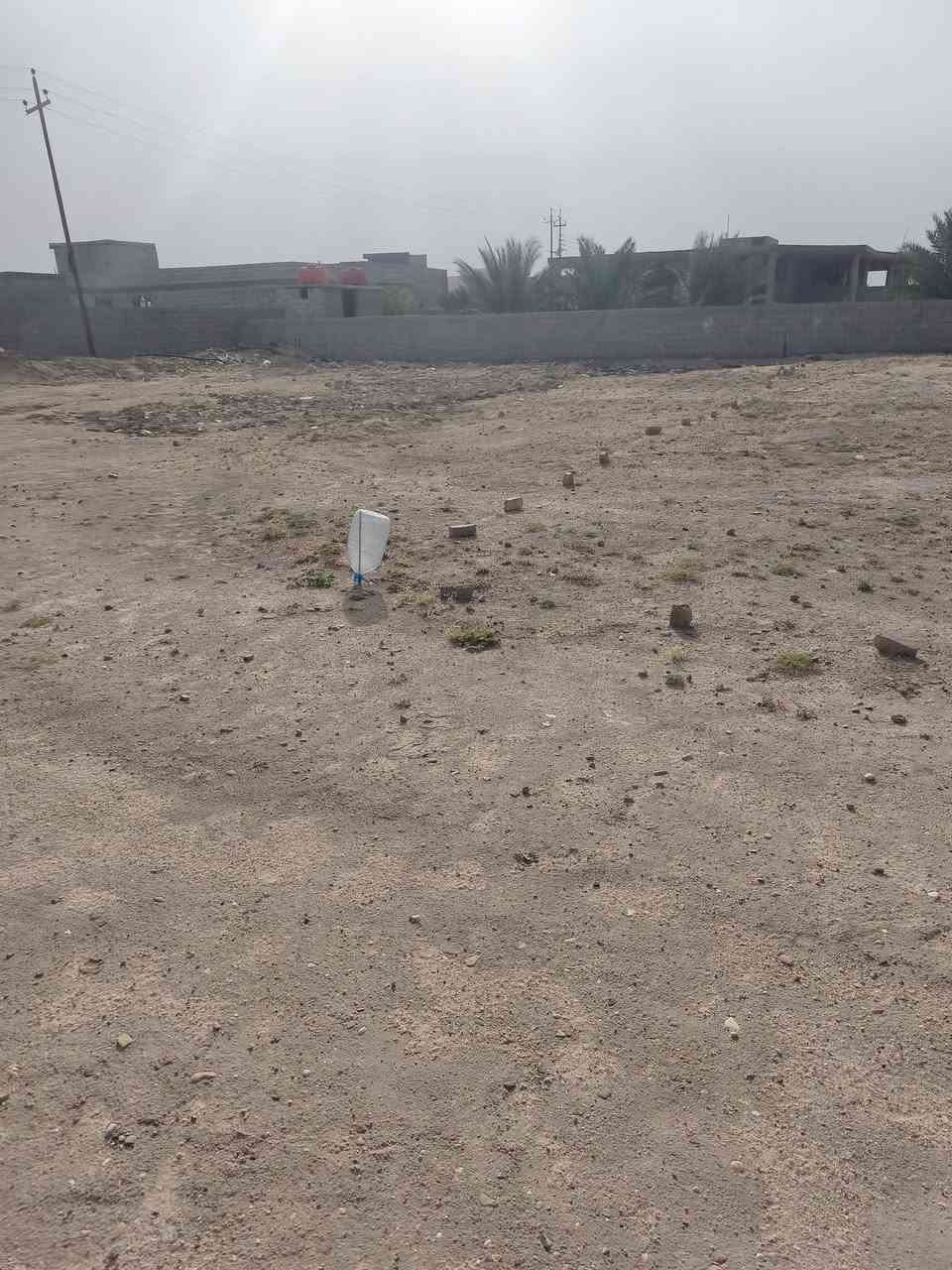 قطعه ارض زراعي الزبير شارع المكصب فرع المضخه قرب الحسينيه الذهبيه  قريبه على الشارع العام  المساحه 200 الواحه 8النزال 25. السعر 8 مع المجال مكتب عقارات الياسري  ***********
***********. مكتب عقارات الياسري شارع المكصب
