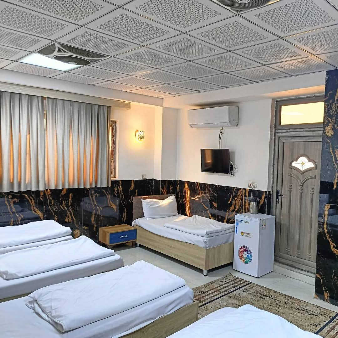 (( حجوزات فندق الكاظمية 
للحجز مراسله البيج توجد شقق غرف للاعراس سويتات

1_كهرباء لمدة 24 ساعة 💡
2_غرف مكيفة ونظيفة 🛏
3_ثلاجة وتلفزيون داخل الغرف
4_صحيات داخلية 🚽 🚿
5_صابون + شامبو 🧼🧴
6_أنترنيت أسرع من السريع ⚡
7_شاي +ماء ☕ 🍸 #مجاناً

كل هذا وبأسعار مناسبة للعوائل والشباب
وبأسعار #مخفضة للحملات 
رقم الحجز او الواتساب ***********
https://wa.me/message/IXOX4XTUI4RTC1
افتتاح جناح اضافي وبنايه اضافيه للفندق بغرف وسويتات مميزه جدا.
